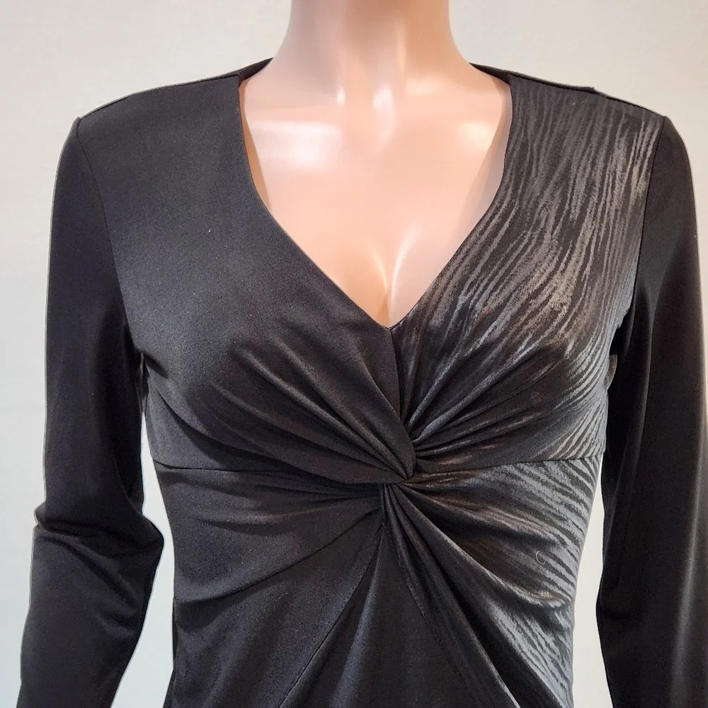 Donna Morgan 3/4 Sleeve Ruched Little Black Dress Sz 4 - Picture 2 of 11